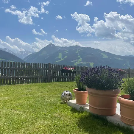 Апартаменти Bergleben *